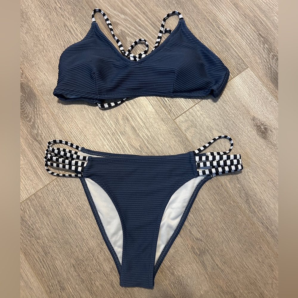 Women’s navy blue swimsuit set